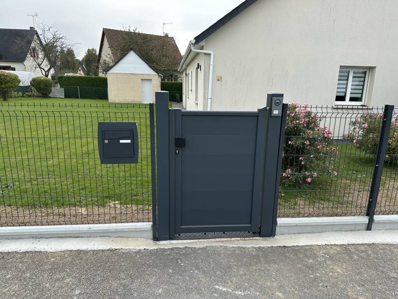 Installation d'un portillon sur-mesure à Sainte-Marie-des-Champs 76