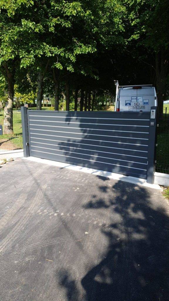 Pose de portail en aluminium près de Barentin 76
